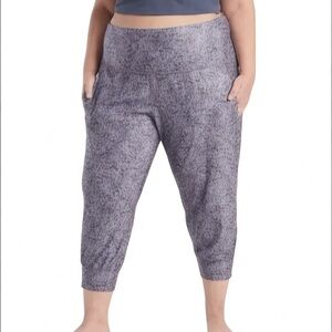 Athleta Salutation Jogger Sz 2X Printed Crop Purple Activewear Gym Athleisure